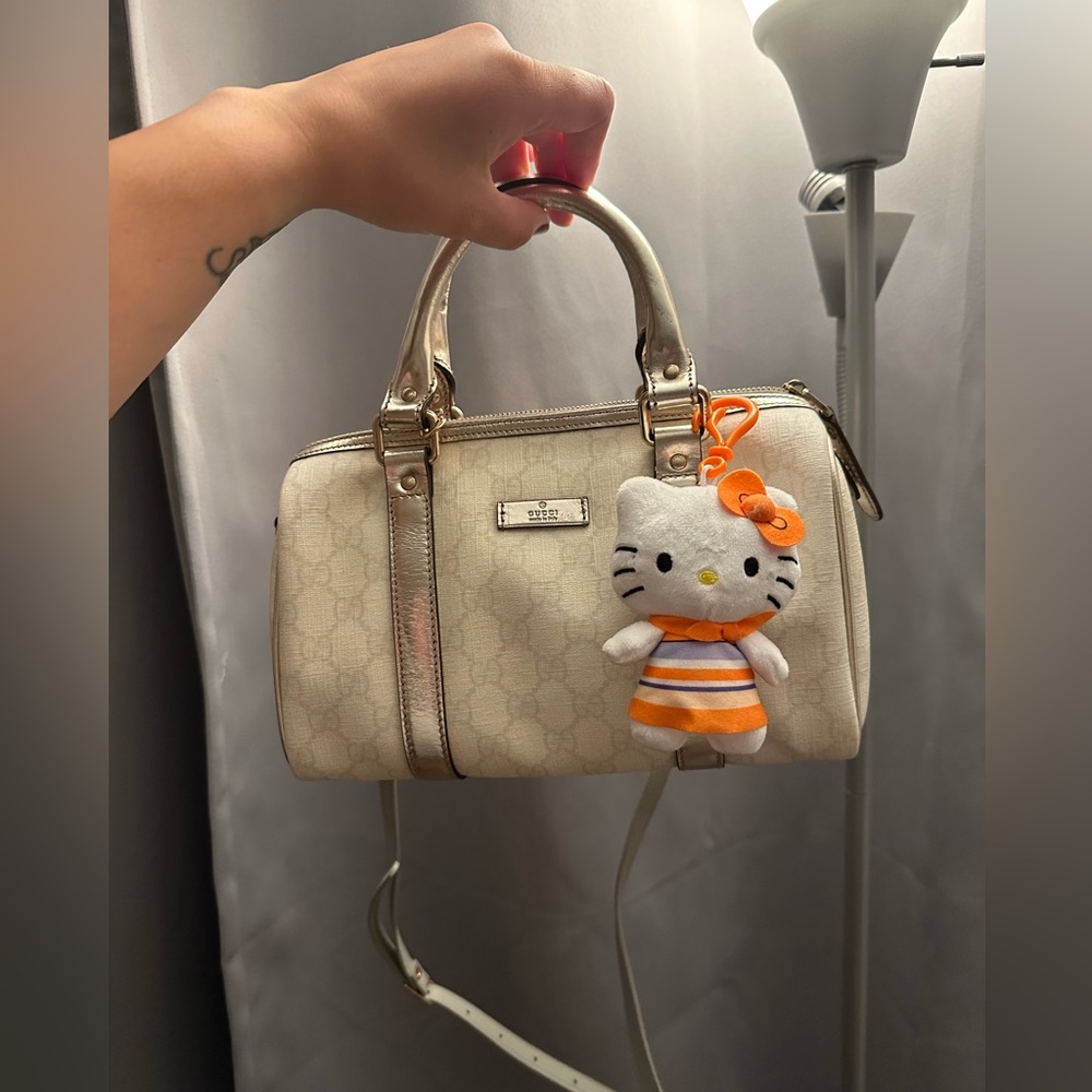 Gucci <SOLD>